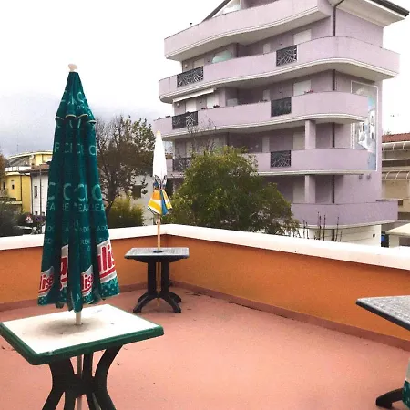 Hotel Lorena Rímini