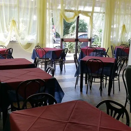 Ξενοδοχείο Lorena