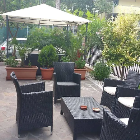 Lorena Hotel Rimini